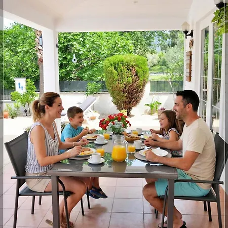 Villa London - 3 Bedroom In Ovacik *