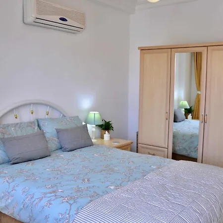 فيلة London - 3 Bedroom In Ovacik